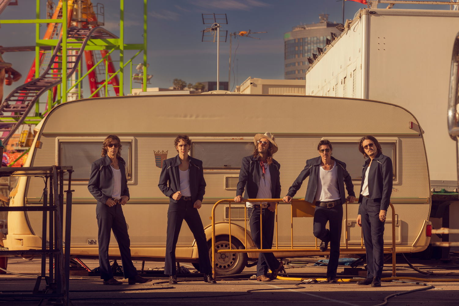 SANTERO Y LOS MUCHACHOS