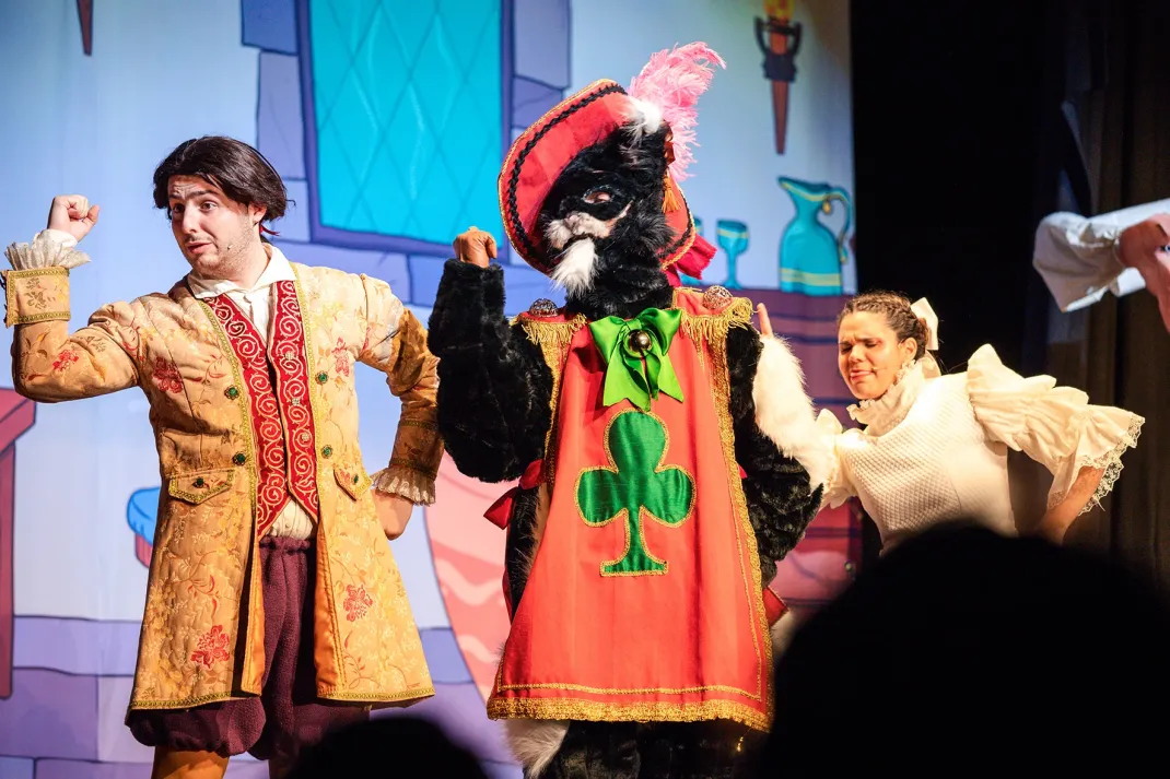 Gato con botas Gato con botas